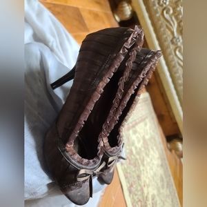 Satin ruffle peep toe size 8.5